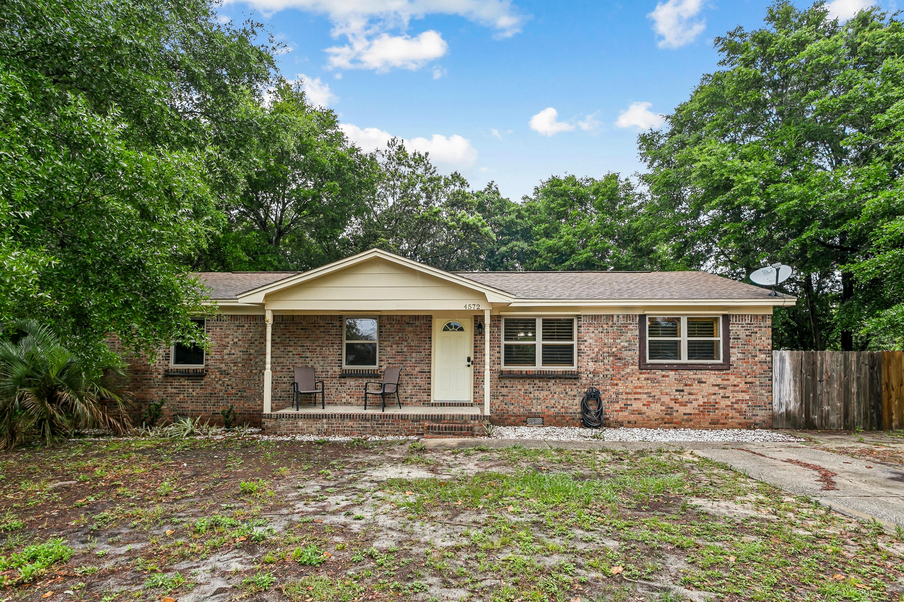 4572 Kelly Lane